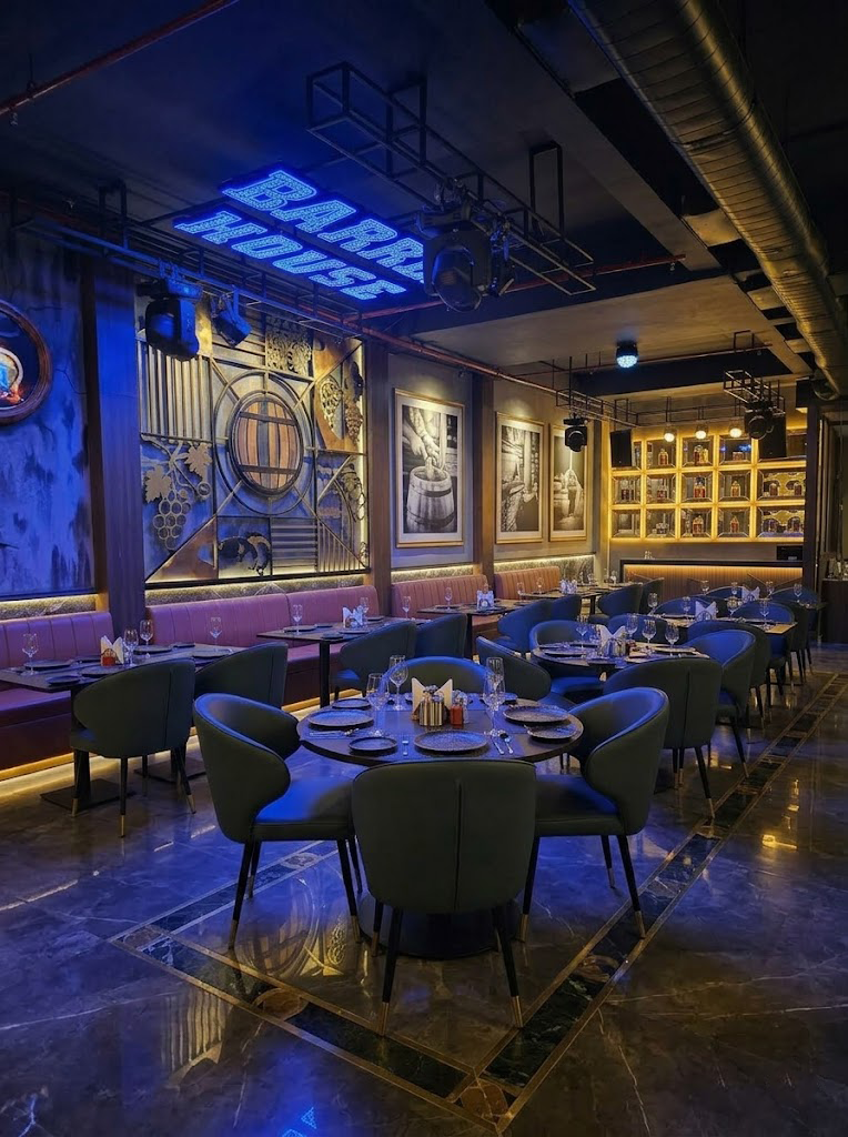 Barrel House dining room